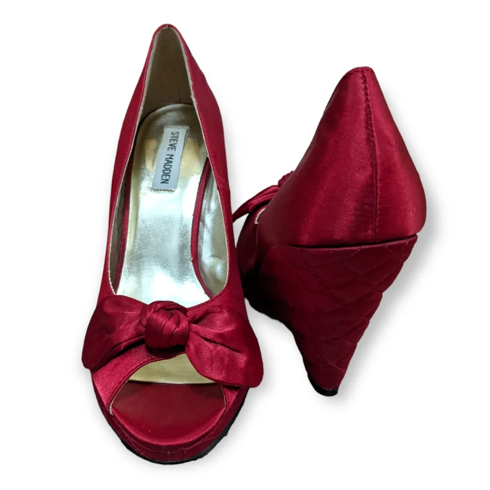 Steve Madden Ruby Red Satin Wedge Shoe, 8M